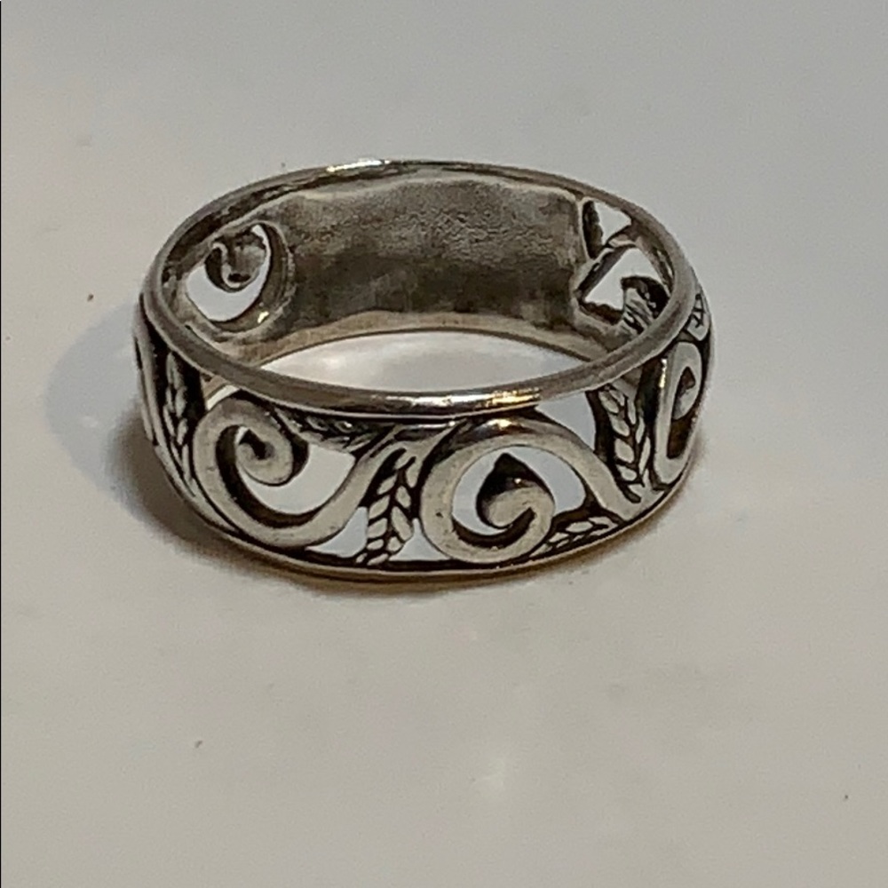 Silver 925 Ring Size 8.5